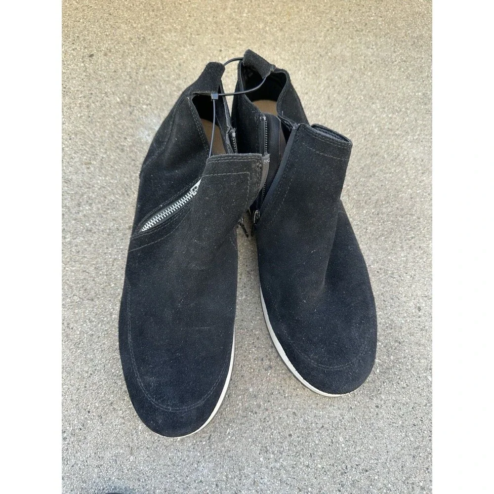 Blondo Boots Womens Size 11M Black Ellorie Waterproof Suede Ankle Wedge ELL001SD